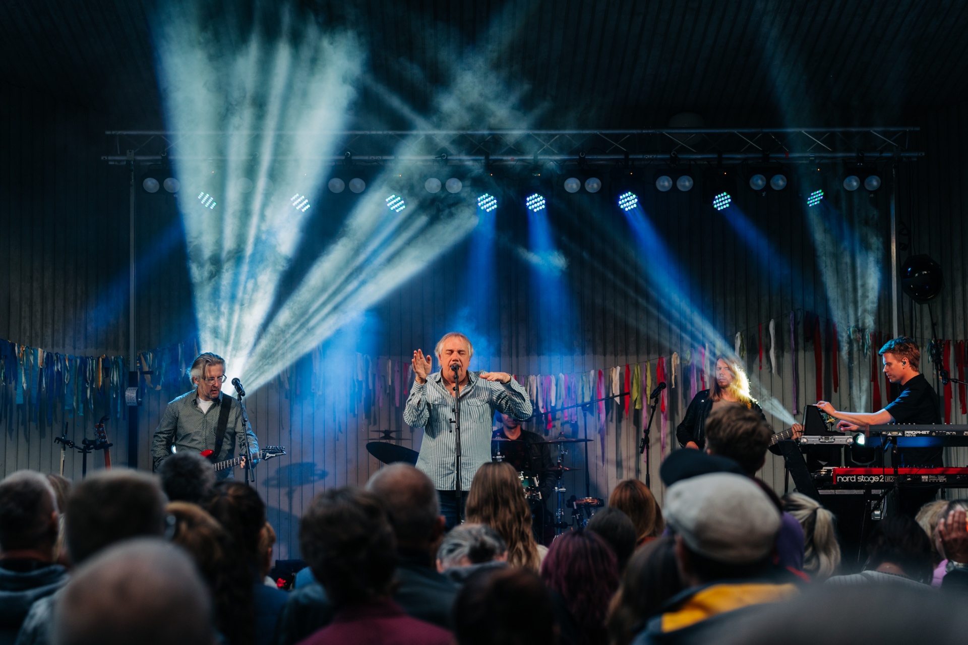 Õhtune kontsert Võrtsjärve festivalisadamas